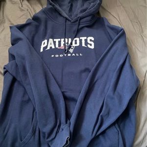 Large New England Patriots hoodie